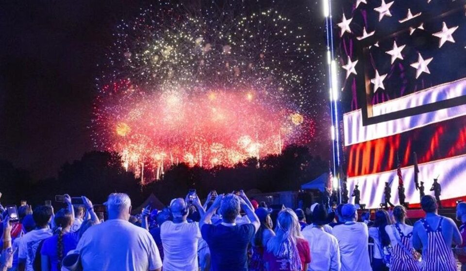 4 de julio: Trump celebra los 250 años de EE UU con fuegos artificiales
