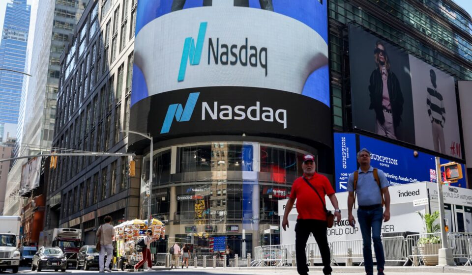 A huge trade just happened on the Nasdaq 100. Bulls are taking notice