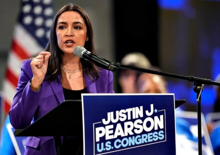 AOC accused of fake accent at a Memphis rally, compared to Harris