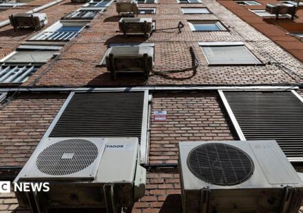 Amid heatwaves, Europeans turn to prized Chinese air-conditioner