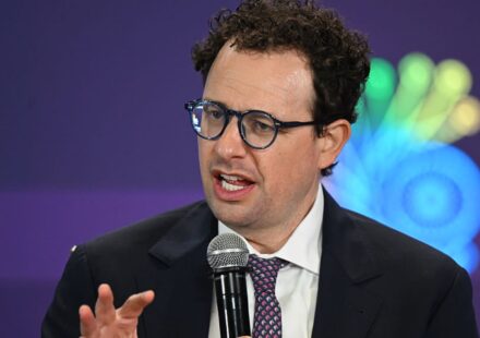 Anthropic in early talks with Meta to acquire compute power