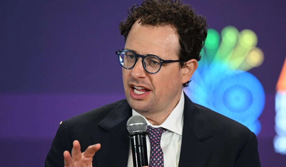 Anthropic in early talks with Meta to acquire compute power