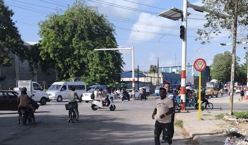 Apagones: Nuevo récord de déficit eléctrico en Cuba, con más del 75%