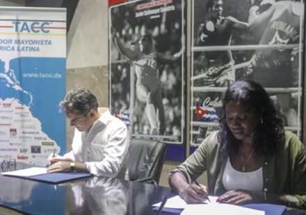 Apertura económica: El baloncesto cubano firma un patrocinio con una empresa extranjera