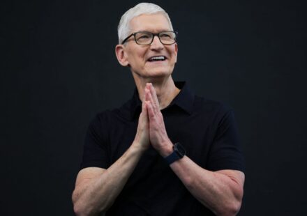 Apple, Nvidia vie for title of world's most valuable company