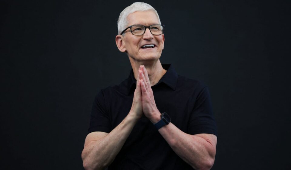 Apple, Nvidia vie for title of world's most valuable company