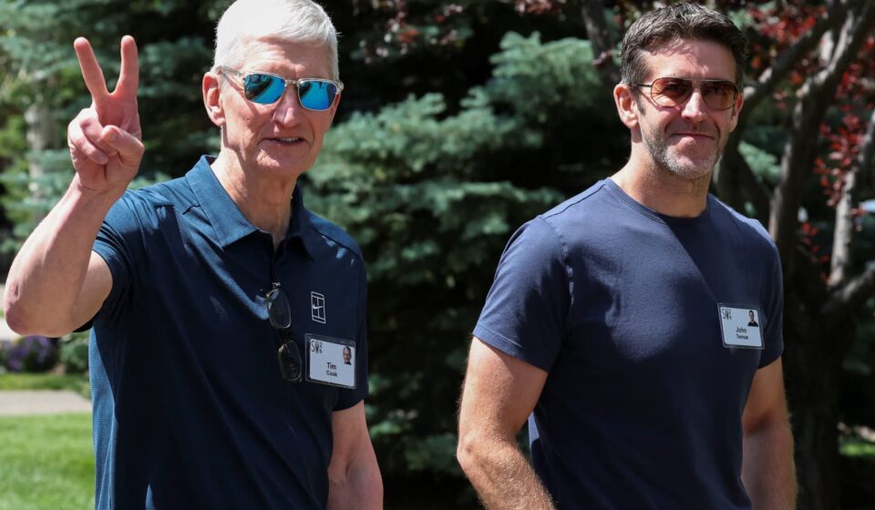Apple touches $5 trillion market cap for first time