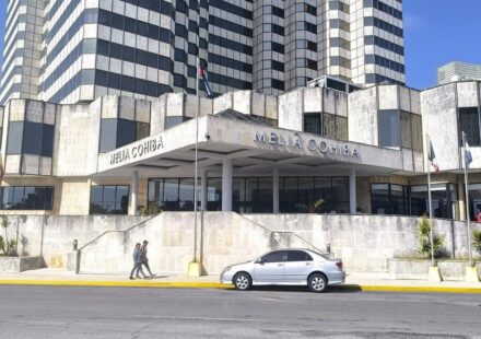 Asamblea Nacional: Unos 25.000 cubanos, sin trabajo con el cierre del 73% de los hoteles