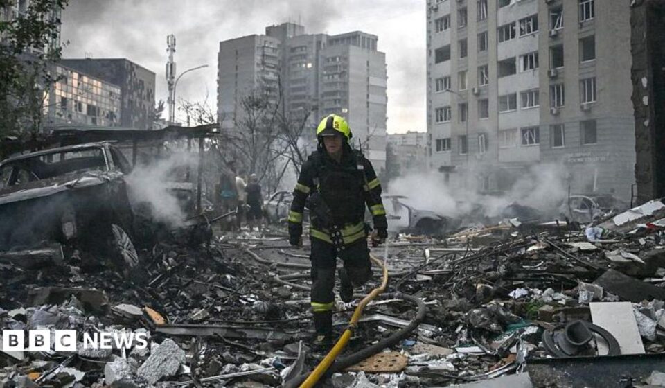 At least 10 killed in second Russian strikes on Kyiv in a week