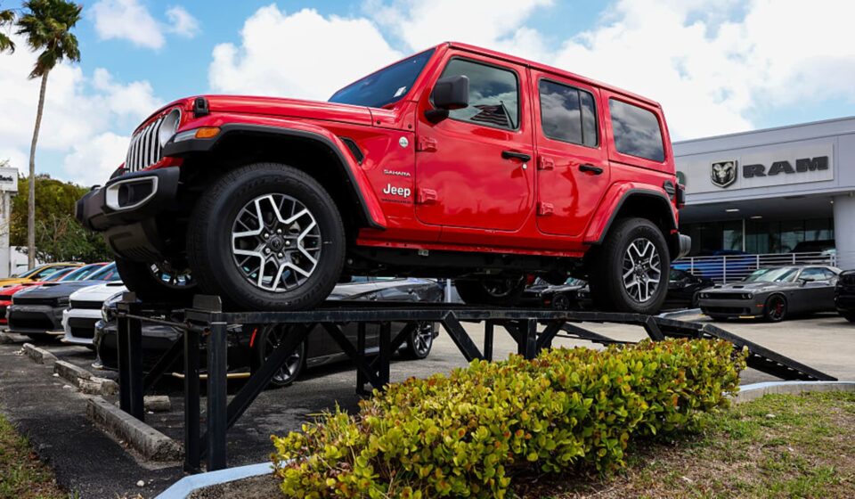 Autos: Stellantis swings to profit on rising demand in North America