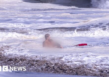 Bystander video shows teen lifeguard's dramatic ocean rescue