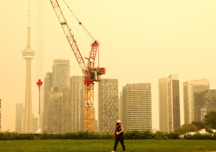 Canadian wildfire smoke pushes Toronto air quality to world's worst, reaches US