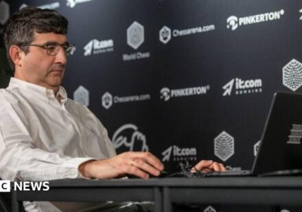 Chess body suspends Vladimir Kramnik over Daniel Naroditsky cheating remarks