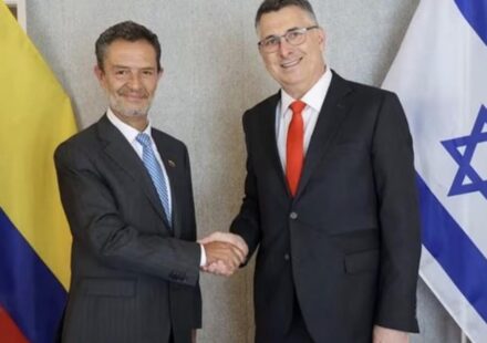 Colombia: Confirman el restablecimiento de la alianza con Israel