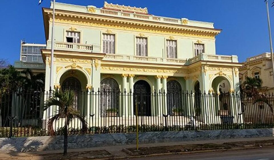 Colombia: La Habana arremete contra De la Espriella por romper relaciones
