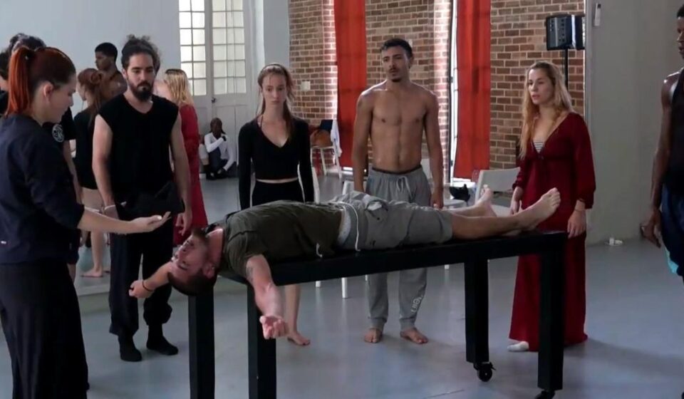 Danza: La danza pone a bailar los conceptos de poder y responsabilidad