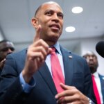 Democrats backs 5 new candidates in push for House control at midterms