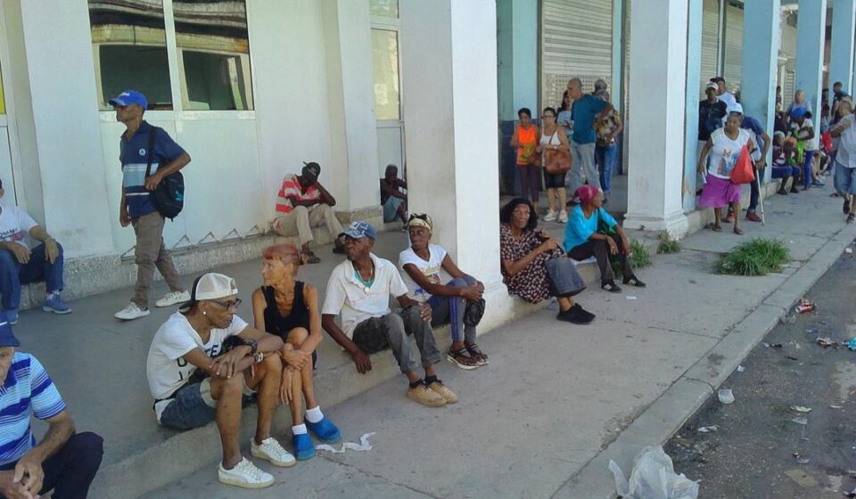 Demografía: Casi un cuarto de millón de cubanos emigraron en 2025