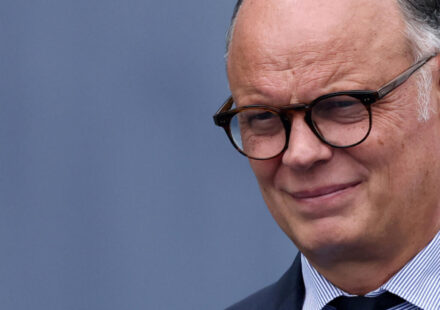 Does the French right have a chance of defeating the far right in the election?