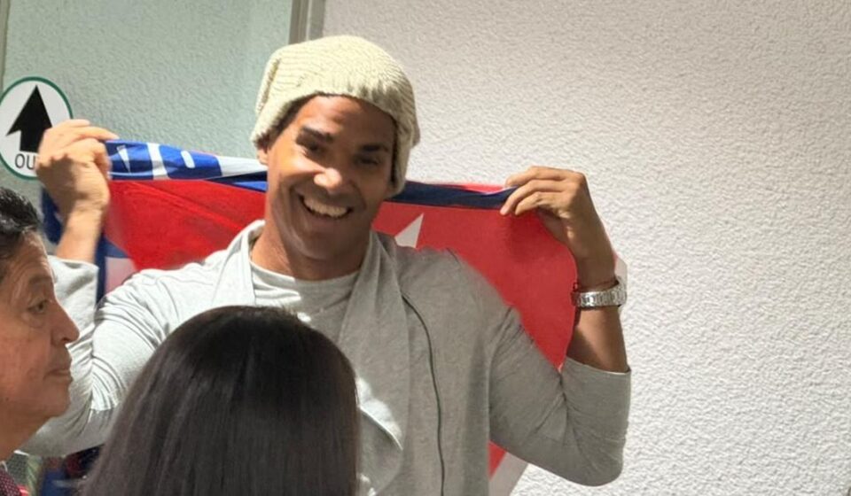 EE UU: Llega a Miami Luis Manuel Otero Alcántara en exilio forzoso