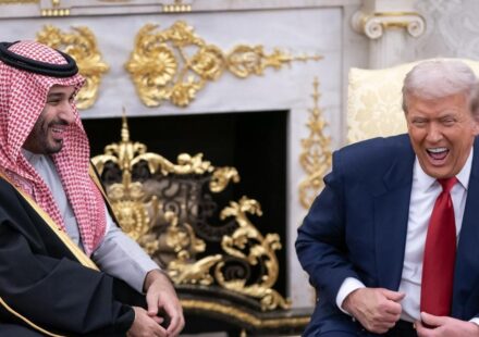 EE UU: Trump ha llegado a un acuerdo nuclear con Arabia Saudí, según medios