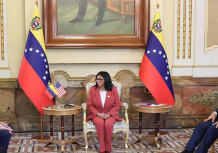EE UU: Trump pide a la fiscalía dar inmunidad a Delcy Rodríguez en EE UU