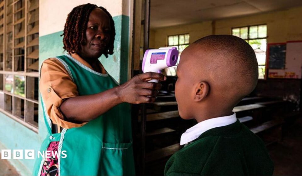 Ebola outbreak: Uganda starts 42-day countdown to being declared free of the virus