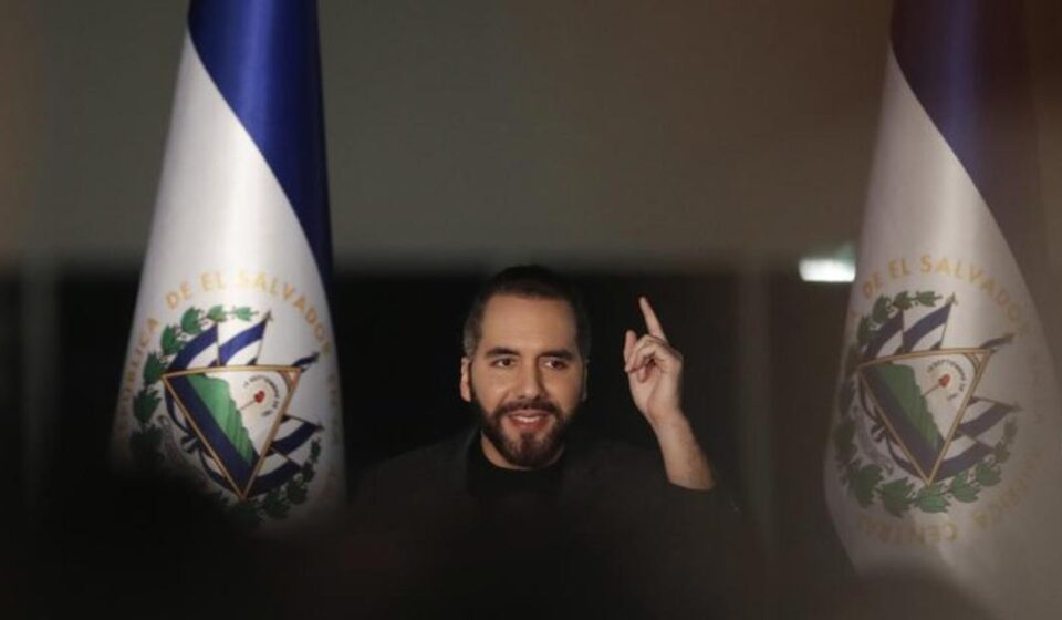 El Salvador: Bukele, que busca un tercer mandato, defiende la reelección indefinida