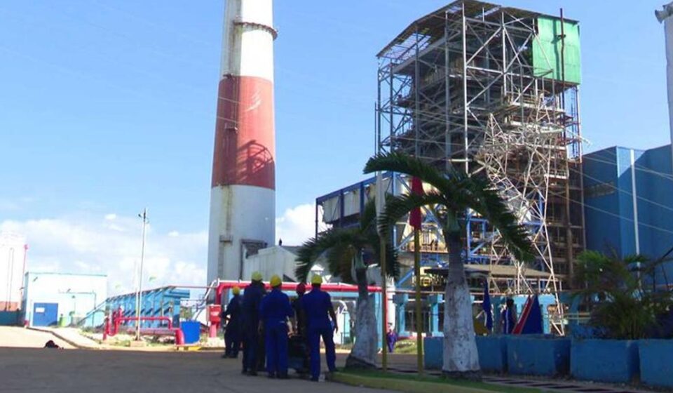 Energía: Colapsa de nuevo el sistema eléctrico nacional en Cuba