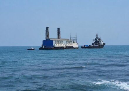 Energía: Llega a Cuba una obsoleta patana turca desahuciada por contaminar