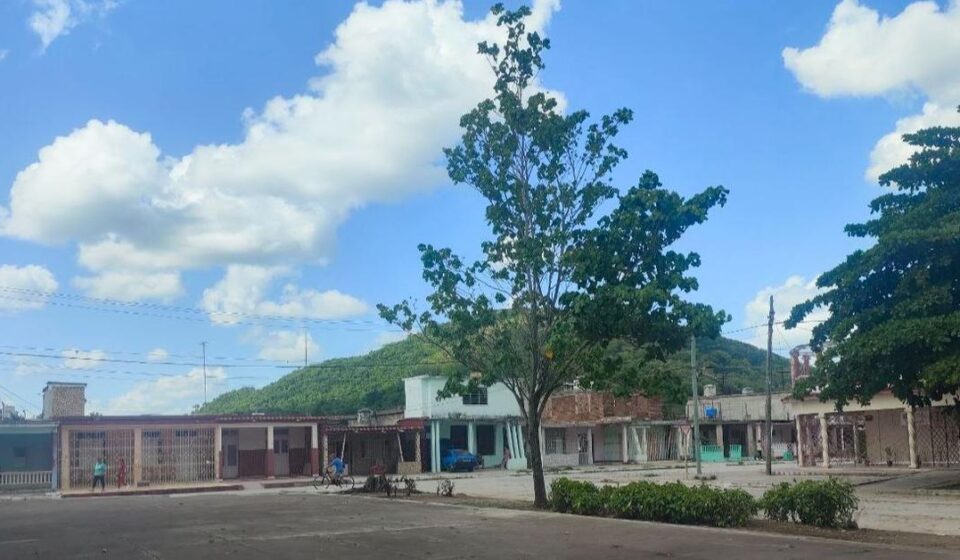Etecsa: Vecinos de Sancti Spíritus donan más de 10.000 dólares a Etecsa