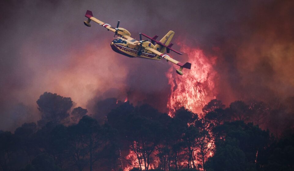 Europe wildfire in pictures: fire cloud ravaging France, Spain regions