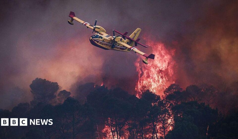 European wildfires in maps - and how they're being tackled