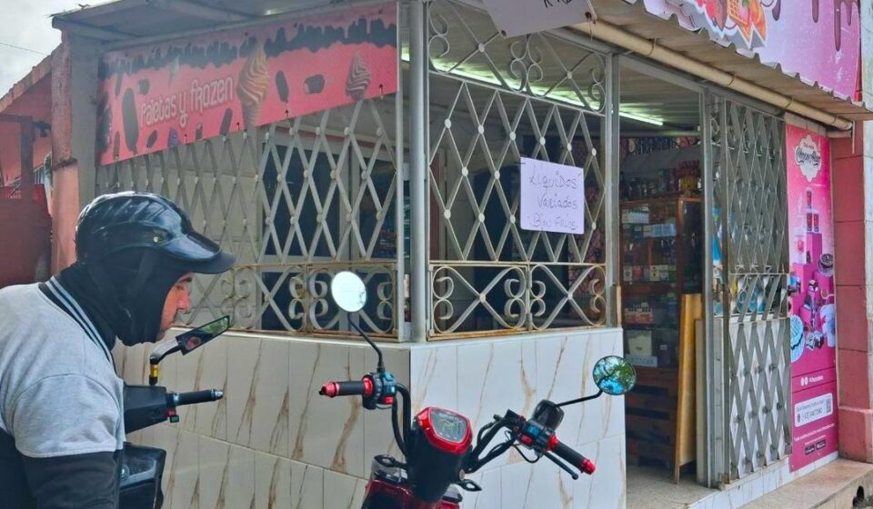 Foto del día: "Bien fríos", el nuevo lujo cubano