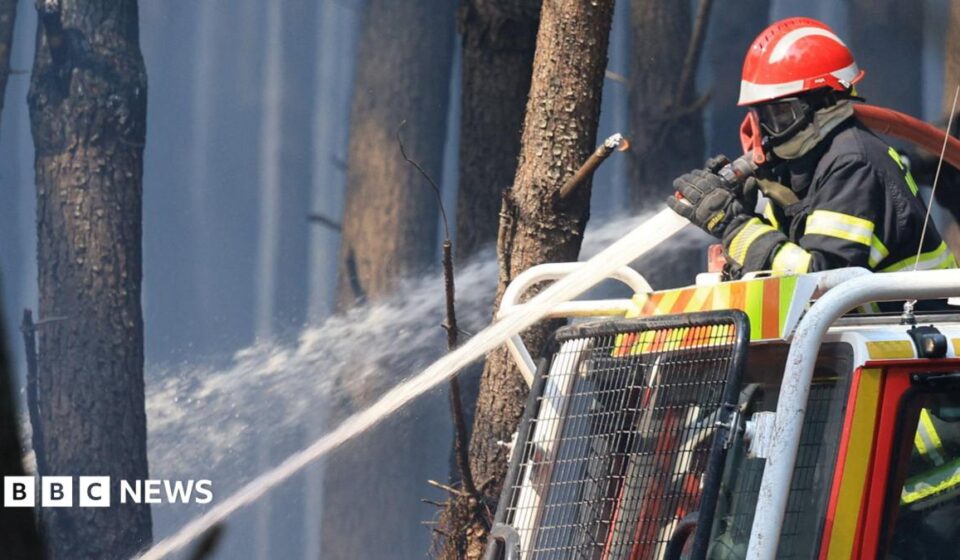 France wildfire crews face searing heat in battle to contain flames
