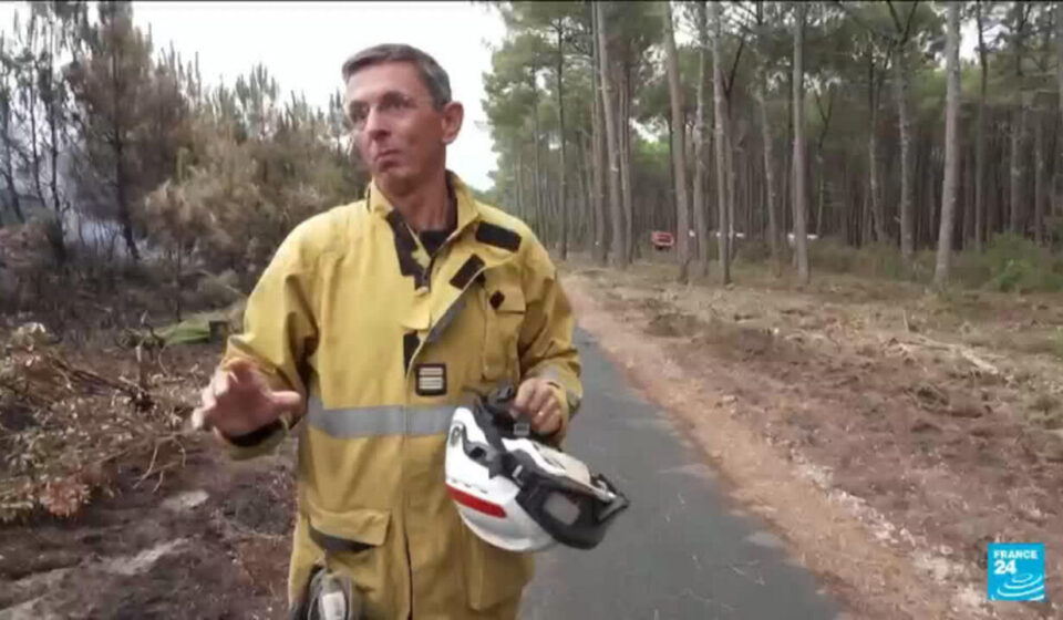 France wildfires: Risk remains 'extremely high' despite slight weather improvement