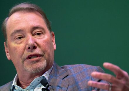 Gundlach says the bond market is signaling the Fed has to act on inflation