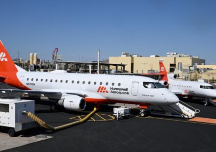 Here's our plan for both Honeywell stocks after a divergent first week of trading