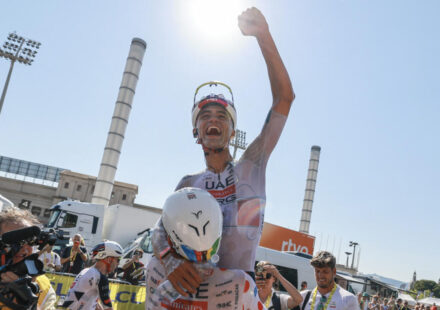 Isaac Del Toro overcomes mechanical setback to win Tour de France 2nd stage
