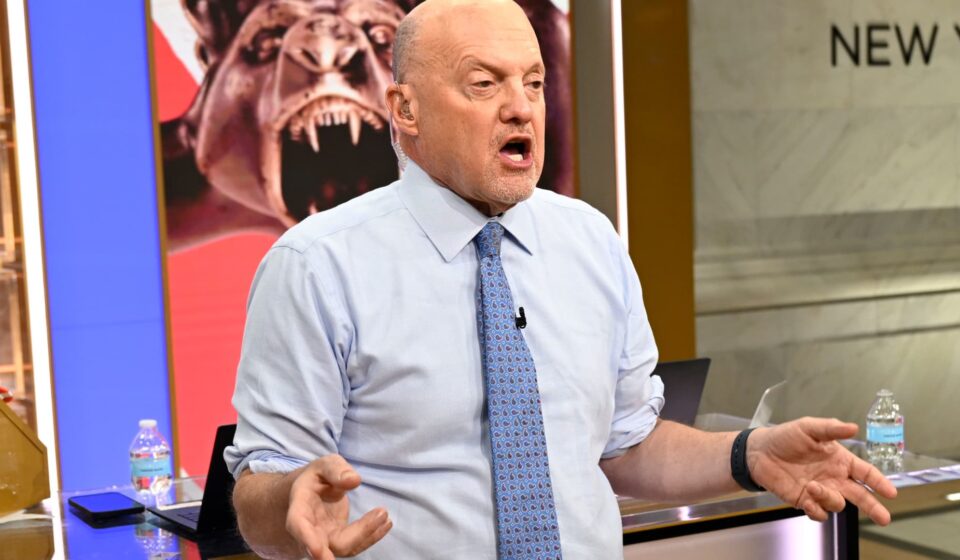 Jim Cramer says the market's reaction to Samsung may signal a shift in AI leadership