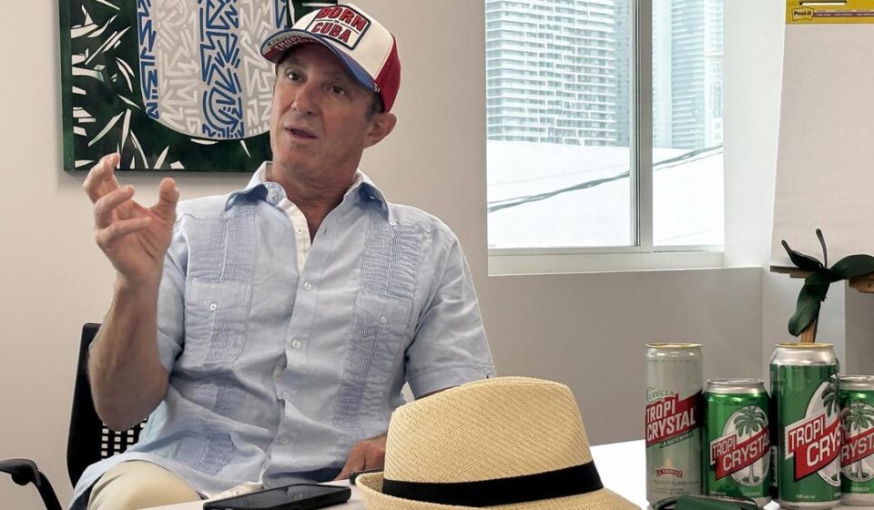 Miami: La histórica cerveza cubana Crystal renace en Miami tras batalla legal