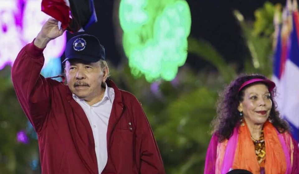 Nicaragua: Nicaragua retira a su embajador en Colombia