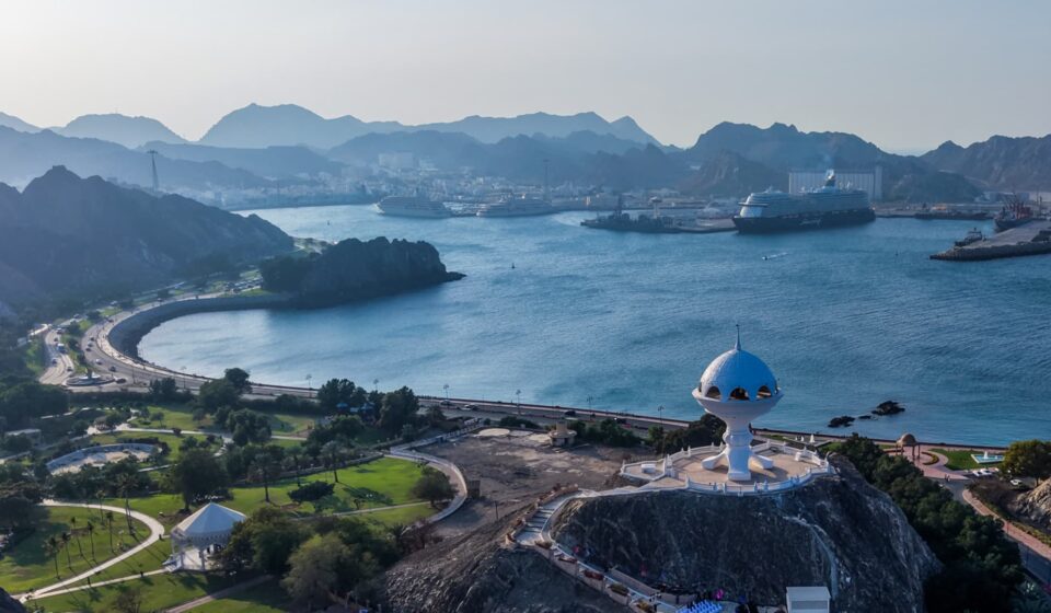 Oman: Strait of Hormuz fees raise oil market concerns