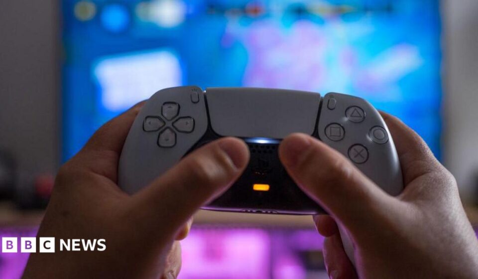 PlayStation Network outage resolved after thousands of gamers unable to play