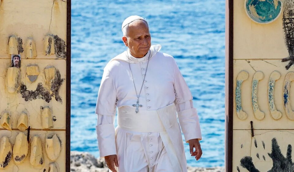 Pope Leo XIV accepts Liberty Medal and urges US to welcome immigrants