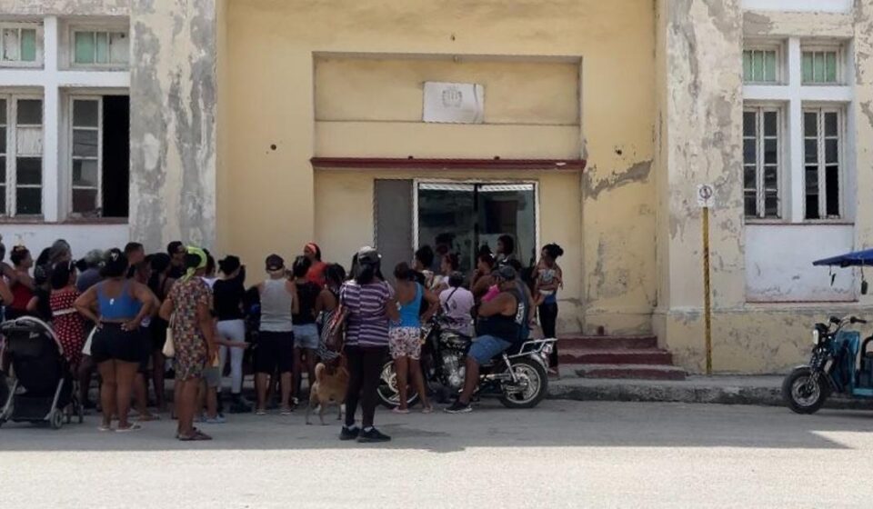 Protestas: Regla se planta ante el Gobierno municipal
