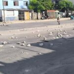 Protestas: Vecinos de Luyanó bloquean una calle por la falta de agua