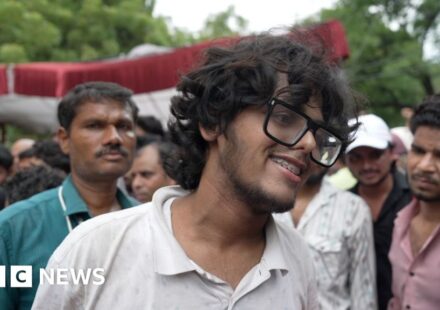 Protesters celebrate resignation of India's education minister