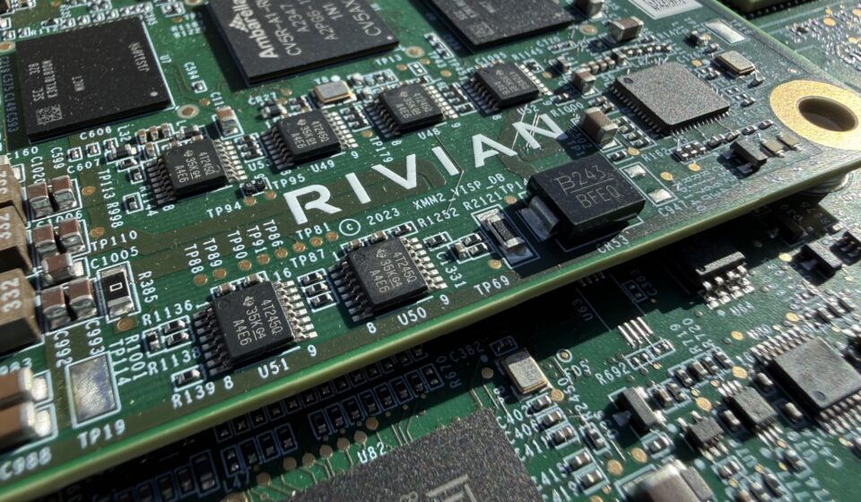 Rivian stock falls 10% amid plans to sell 75 million shares