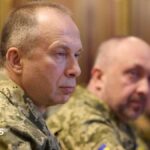 Row escalates in Ukraine over army chief's future
